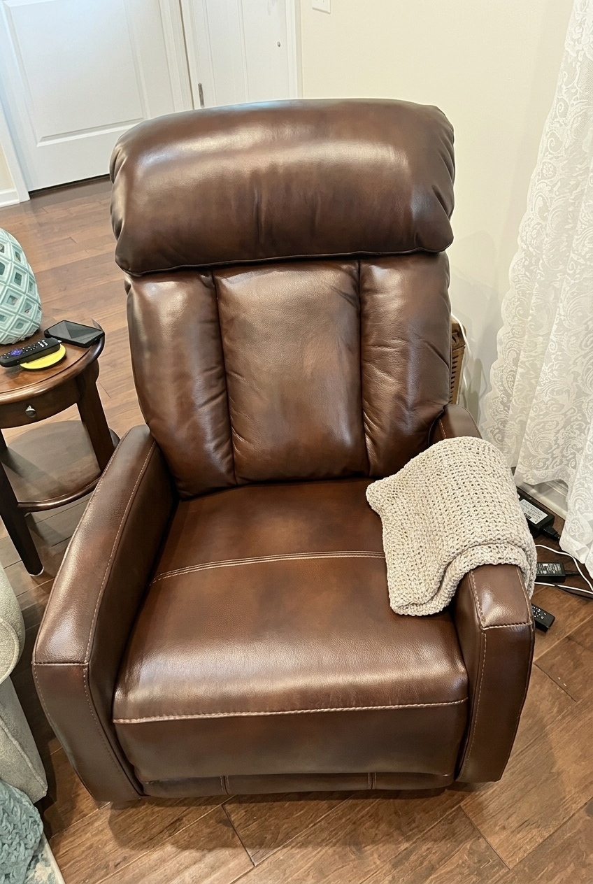 The Art of Curated Comfort: Integrating Modern Motion Seating Into Refined Living Spaces