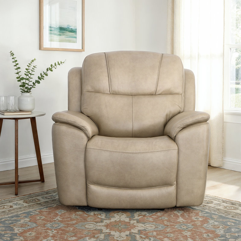 The Art of the Recliner: Styling Flexsteel’s Leather Armchair into High-Design Spaces